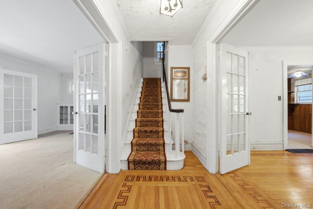 5633 Post Road, Bronx, NY 10471 — photo 3