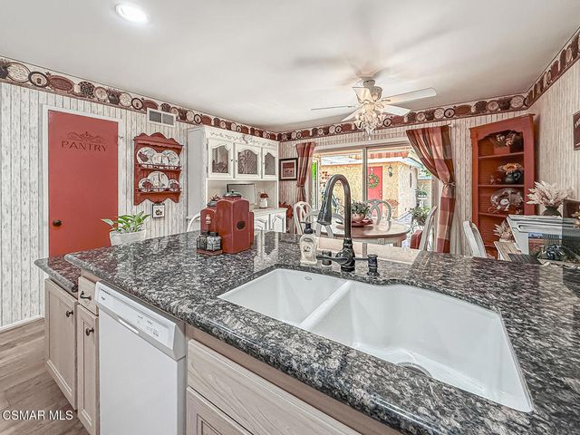 2825 Shoreview Circle, Westlake Village, CA 91361