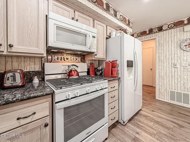 2825 Shoreview Circle, Westlake Village, CA 91361