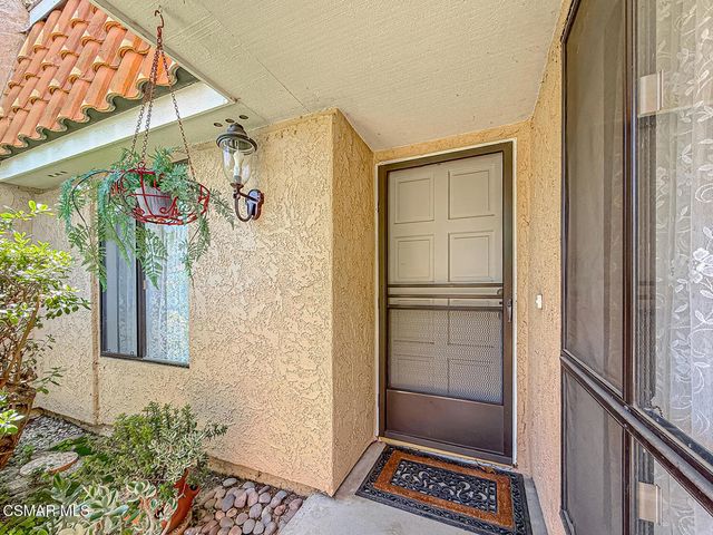2825 Shoreview Circle, Westlake Village, CA 91361