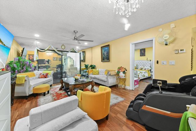 3940 NW 42nd Avenue 116, Lauderdale Lakes, FL 33319