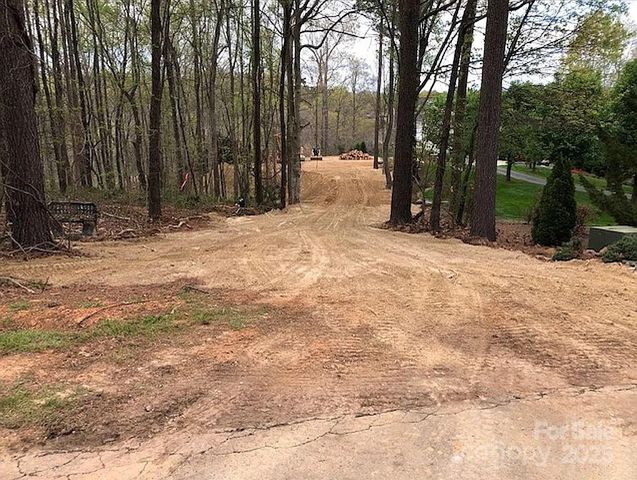 8118 Summit Ridge Drive, Catawba, NC 28609