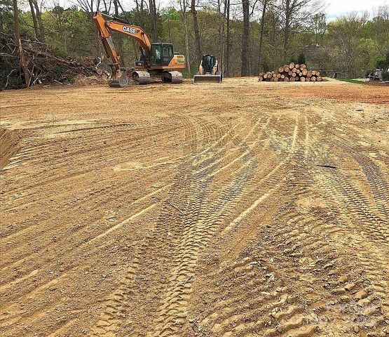 8118 Summit Ridge Drive, Catawba, NC 28609