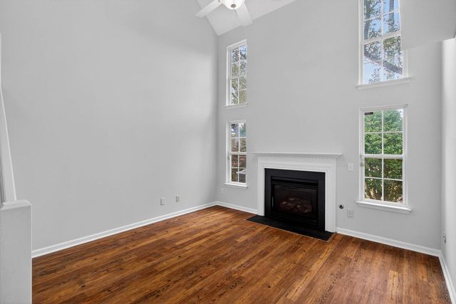 1004 Yellow Hawthorn, Summerville, SC 29483