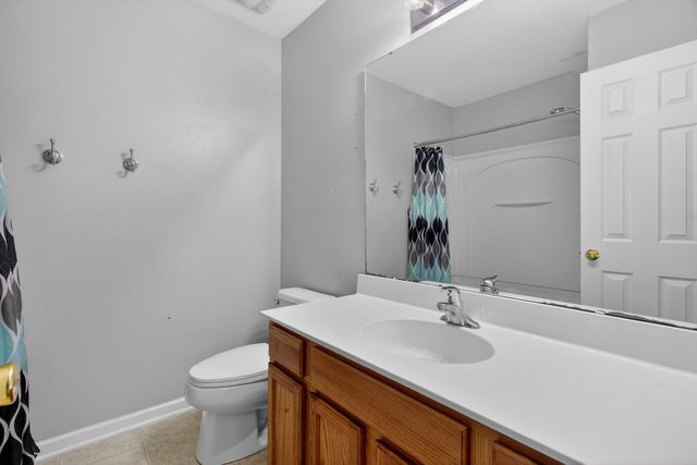 1004 Yellow Hawthorn, Summerville, SC 29483