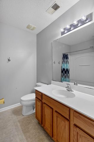 1004 Yellow Hawthorn, Summerville, SC 29483