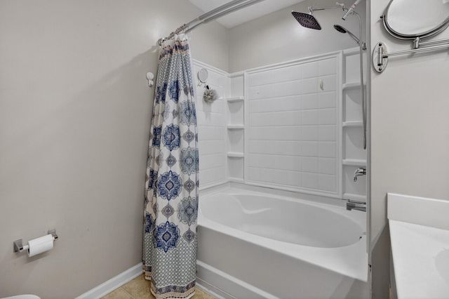 1004 Yellow Hawthorn, Summerville, SC 29483