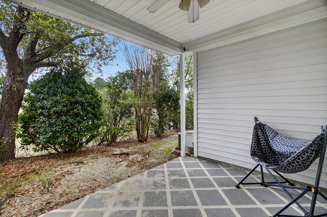 1004 Yellow Hawthorn, Summerville, SC 29483