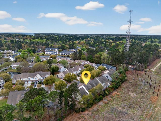 1004 Yellow Hawthorn, Summerville, SC 29483