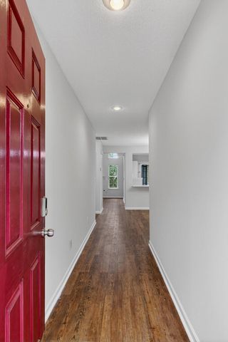 1004 Yellow Hawthorn, Summerville, SC 29483
