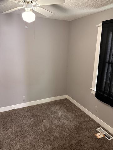 782 Pensacola Avenue, Pontiac, MI 48340