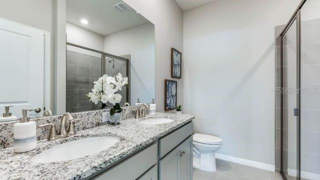 18105 CROPSIDE TRAIL, Lakewood Ranch, FL 34211