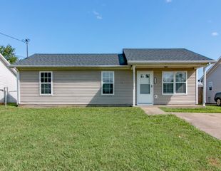 1126 Timothy Ave, Oak Grove, KY 42262