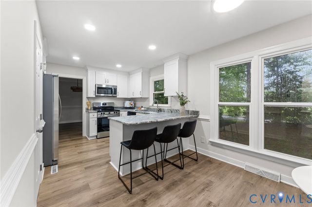 3129 Quail Hill Dr, Midlothian, VA 23112