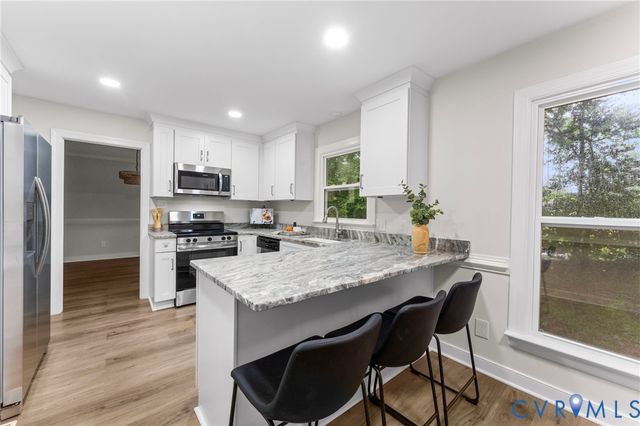 3129 Quail Hill Dr, Midlothian, VA 23112
