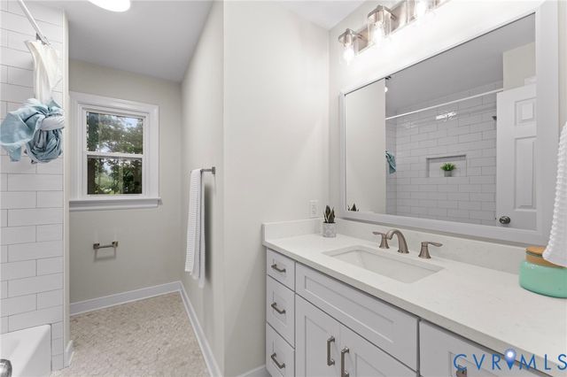 3129 Quail Hill Dr, Midlothian, VA 23112