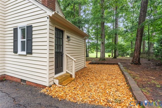 3129 Quail Hill Dr, Midlothian, VA 23112