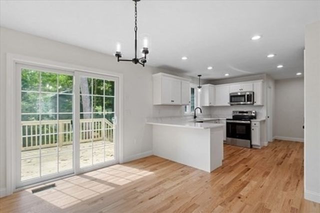 207 Wilson St, Haverhill, MA 01832