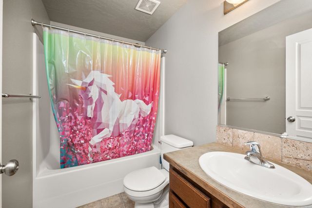12417 W Pacific Ct, Airway Heights, WA 99001