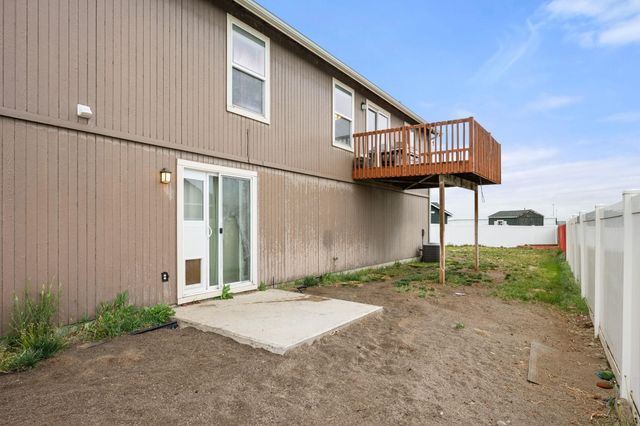 12417 W Pacific Ct, Airway Heights, WA 99001
