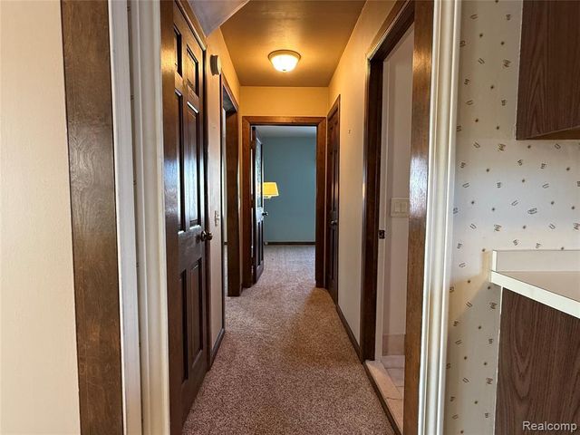 14955 Helen Street, Southgate, MI 48195