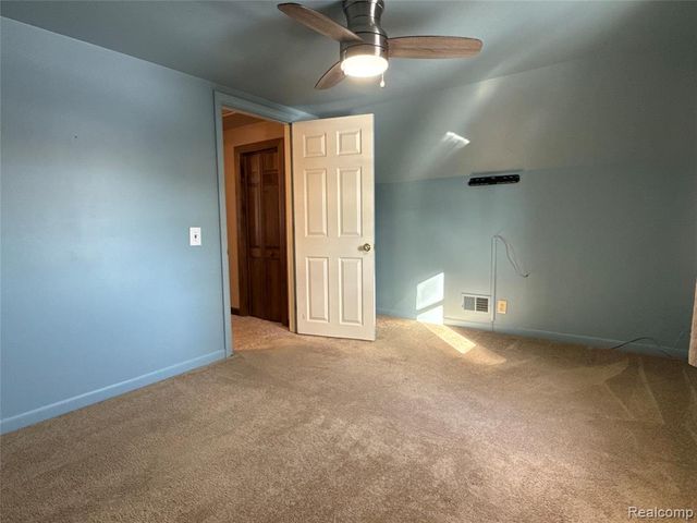 14955 Helen Street, Southgate, MI 48195