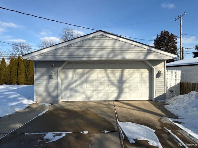 14955 Helen Street, Southgate, MI 48195