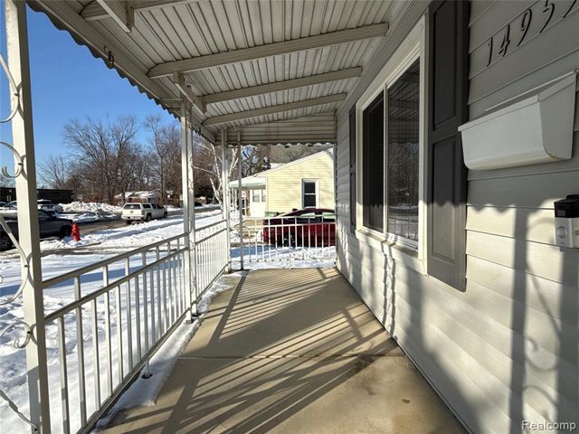 14955 Helen Street, Southgate, MI 48195