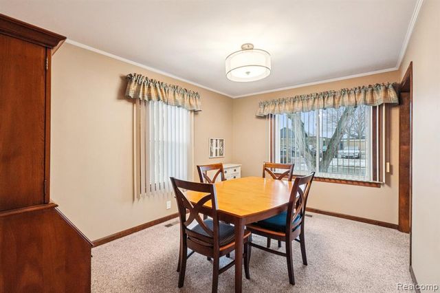 14955 Helen Street, Southgate, MI 48195