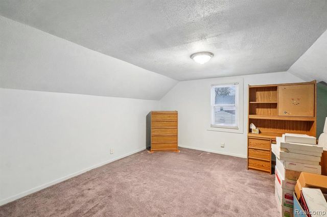 14955 Helen Street, Southgate, MI 48195