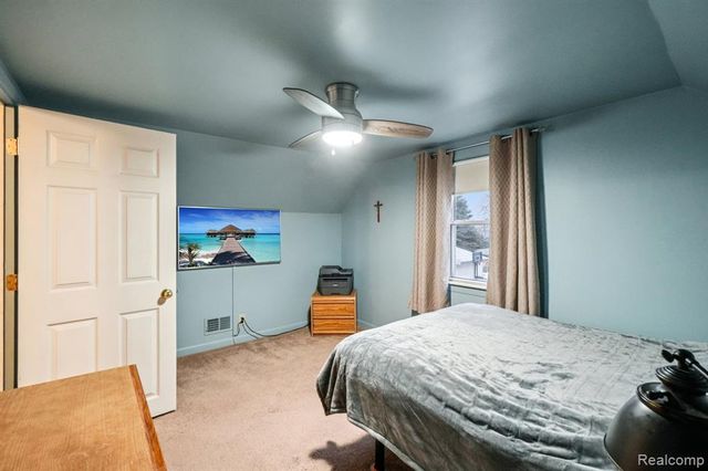 14955 Helen Street, Southgate, MI 48195