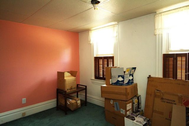 426 E 2nd Ave. AVENUE, Tarentum, PA 15084