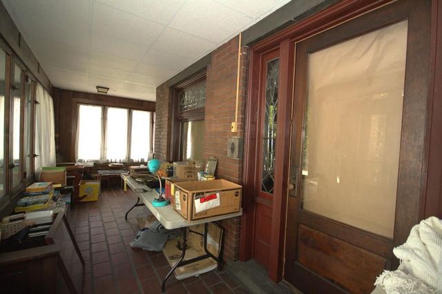 426 E 2nd Ave. AVENUE, Tarentum, PA 15084