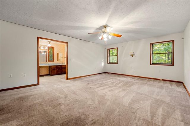 2513 N Carroll Court, Villa Rica, GA 30180