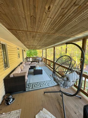 7812 Nadine Road, Houston, MO 65483