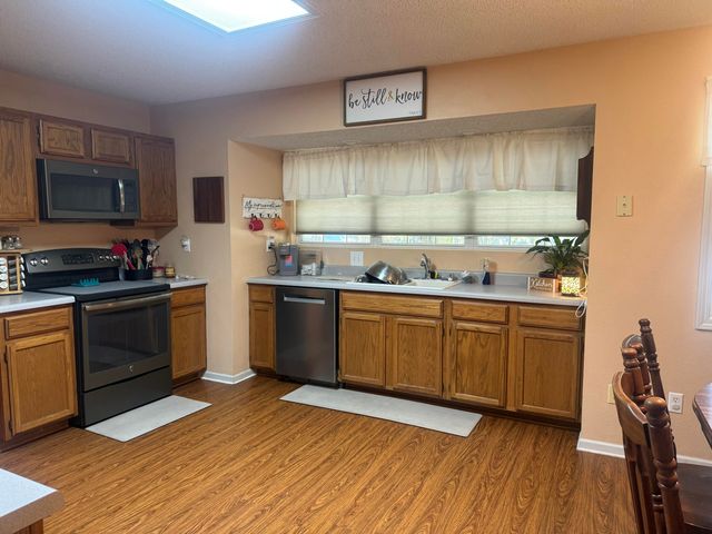 7812 Nadine Road, Houston, MO 65483