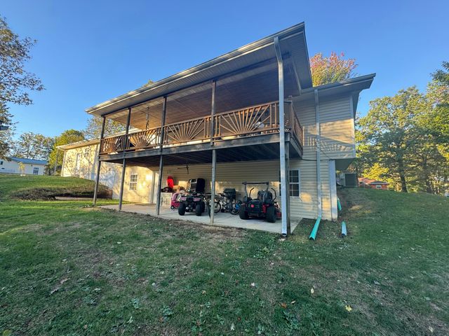 7812 Nadine Road, Houston, MO 65483