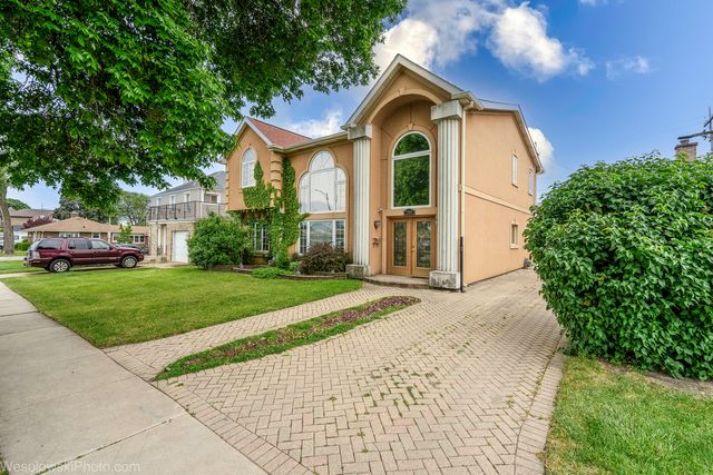 7305 W Foster Avenue, Harwood Heights, IL 60706