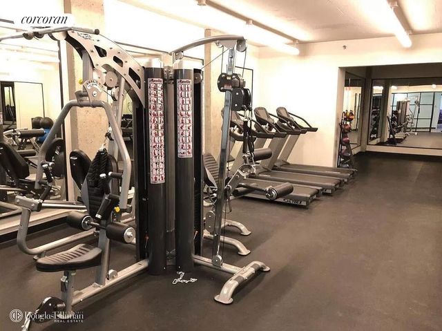 308 E 38th St Apt 22C, New York City, NY 10016