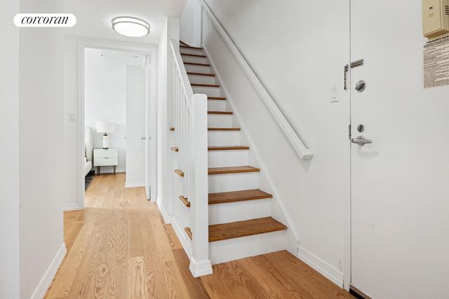 308 E 38th St Apt 22C, New York City, NY 10016