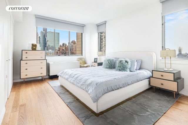 308 E 38th St Apt 22C, New York City, NY 10016