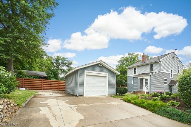 350 Oxford Avenue, Akron, OH 44310