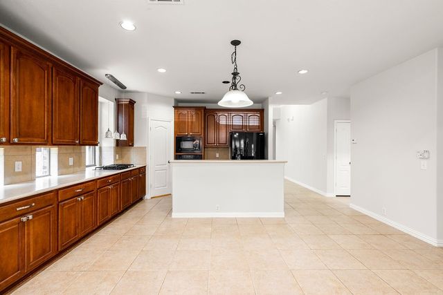 8731 Dancliff Drive, Frisco, TX 75033