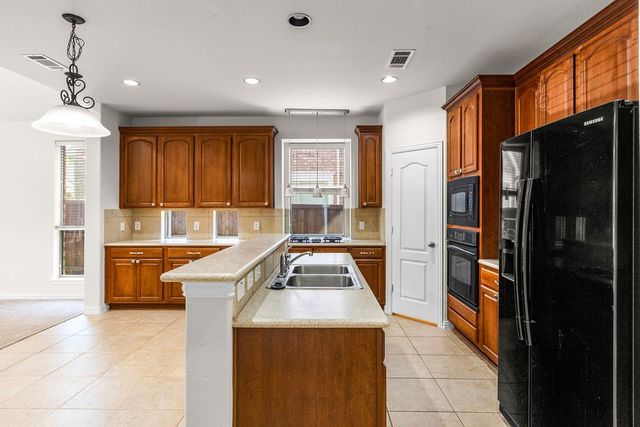 8731 Dancliff Drive, Frisco, TX 75033