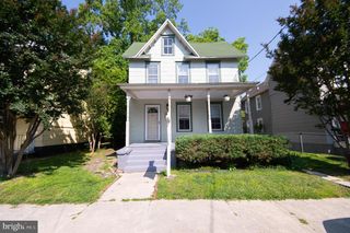 217 WEST END AVE, Cambridge, MD 21613