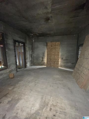 3123 AVENUE C, Birmingham, AL 35218