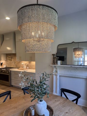 1047 Sinatra Dr, Nolensville, TN 37135