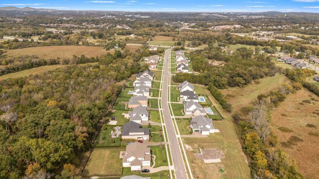 1047 Sinatra Dr, Nolensville, TN 37135