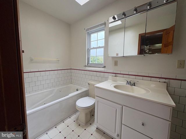 6525 NOMINI HALL ROAD, Hague, VA 22469