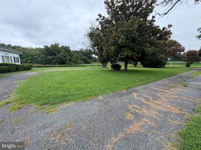 6525 NOMINI HALL ROAD, Hague, VA 22469